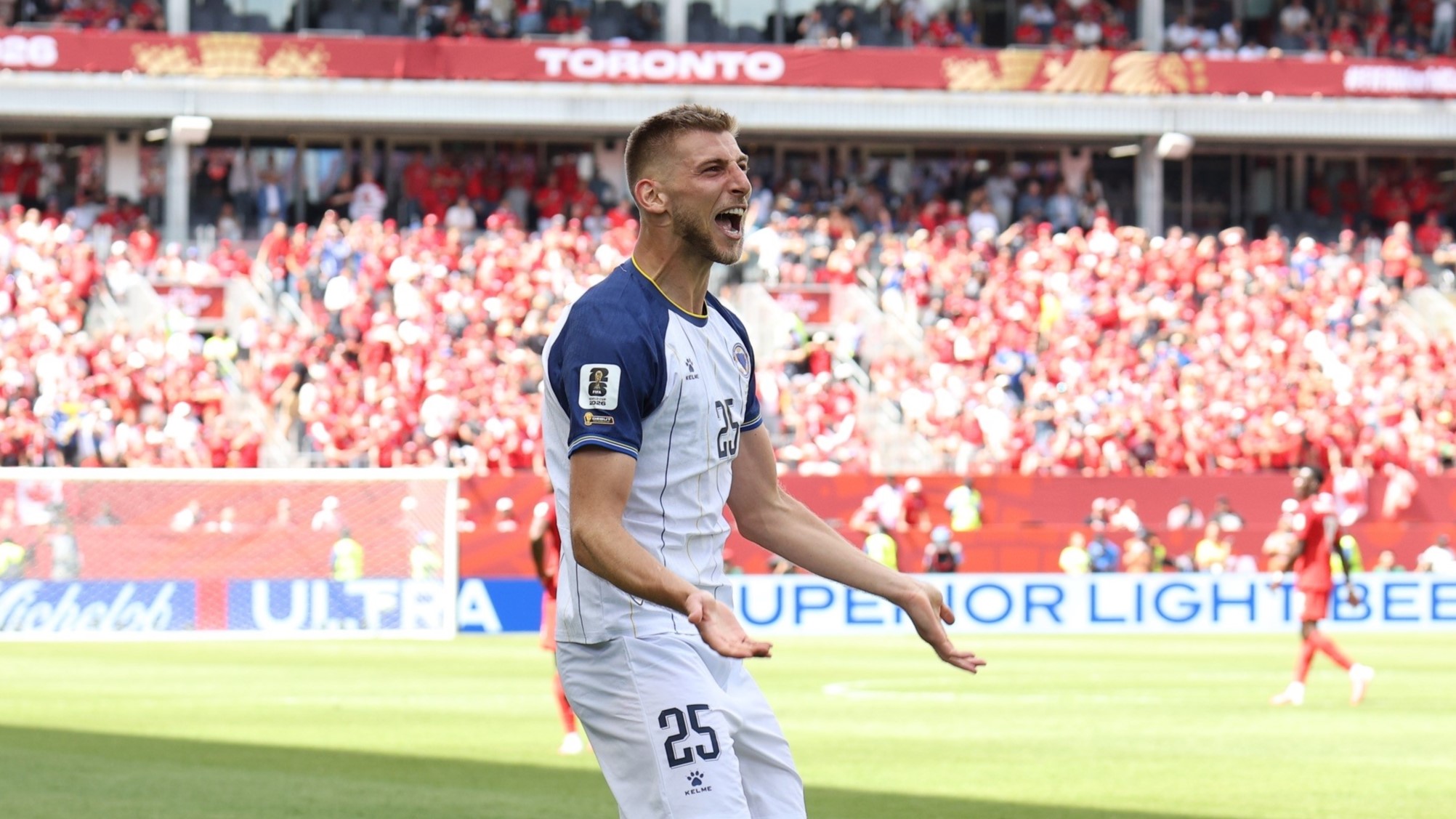Lukić seli u Bundesligu? Dva njemačka kluba krenula po bh. reprezentativca!
